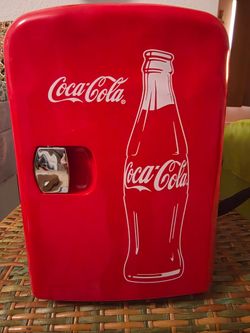 Coca-Cola mini fridge
