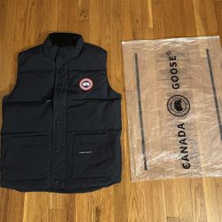 Canada Goose Vest Expedition Parka Navy