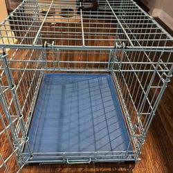 Like New Small (24inch) Dog Crate