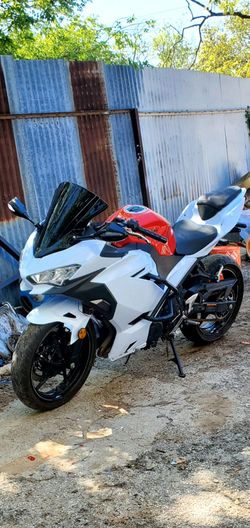 2021 kawasaki ninja 400