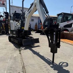 Hummer breaker Bobcat E10