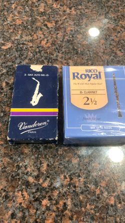 New 2- sax alto reeds and clarinet 21/2 (10 pack reeds ) $10 per pack