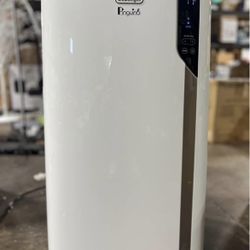 De'Longhi Pinguino 4-in-1: Air Conditioner, Heater, Dehumidifier, and Fan