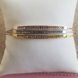 3 Pairs Bracelet With Draw Back. Gold, Rose Amd Silver 