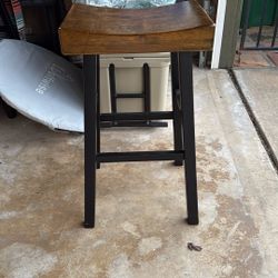 2 Counter Stools