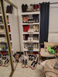 Shoe Lot