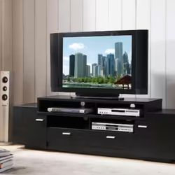 Entertainment center