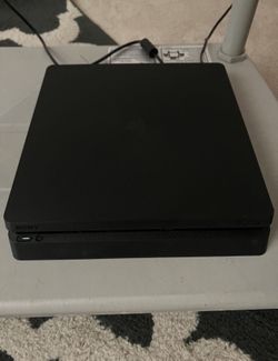 PS4