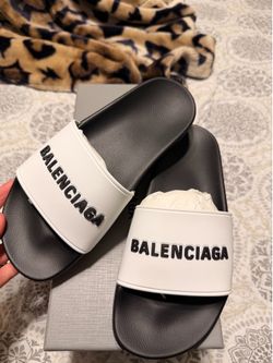 Balenciaga slides