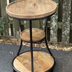 Awesome Modern Accent Table 