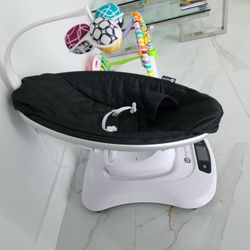 4moms MamaRoo Multi-Motion Baby Swing