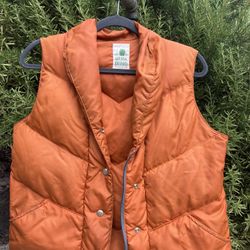 Vintage 1970s Burnt Orange Puffer Down Filled Vest by Sierra Designs