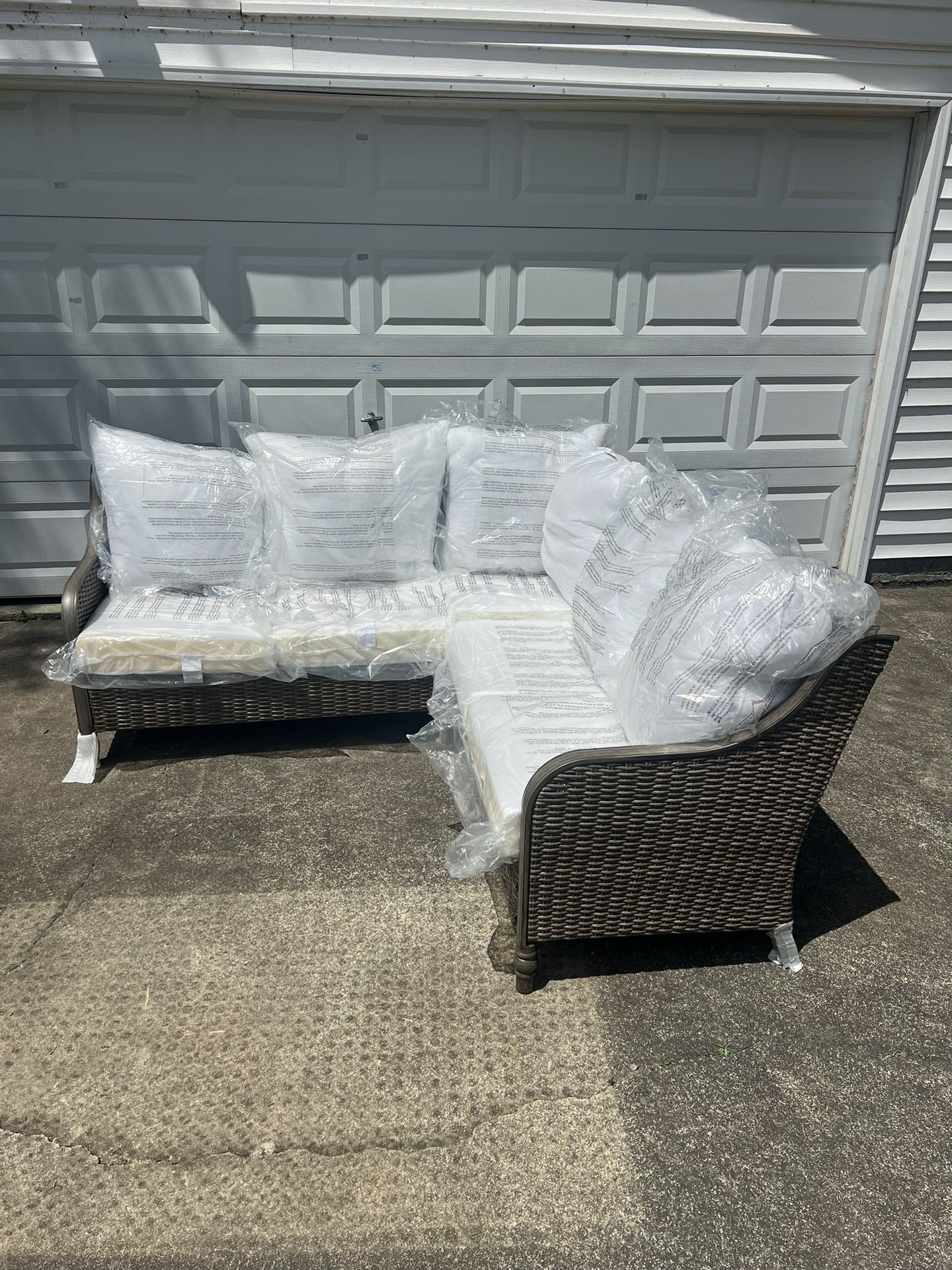 New Patio Sectional By Hampton Bay