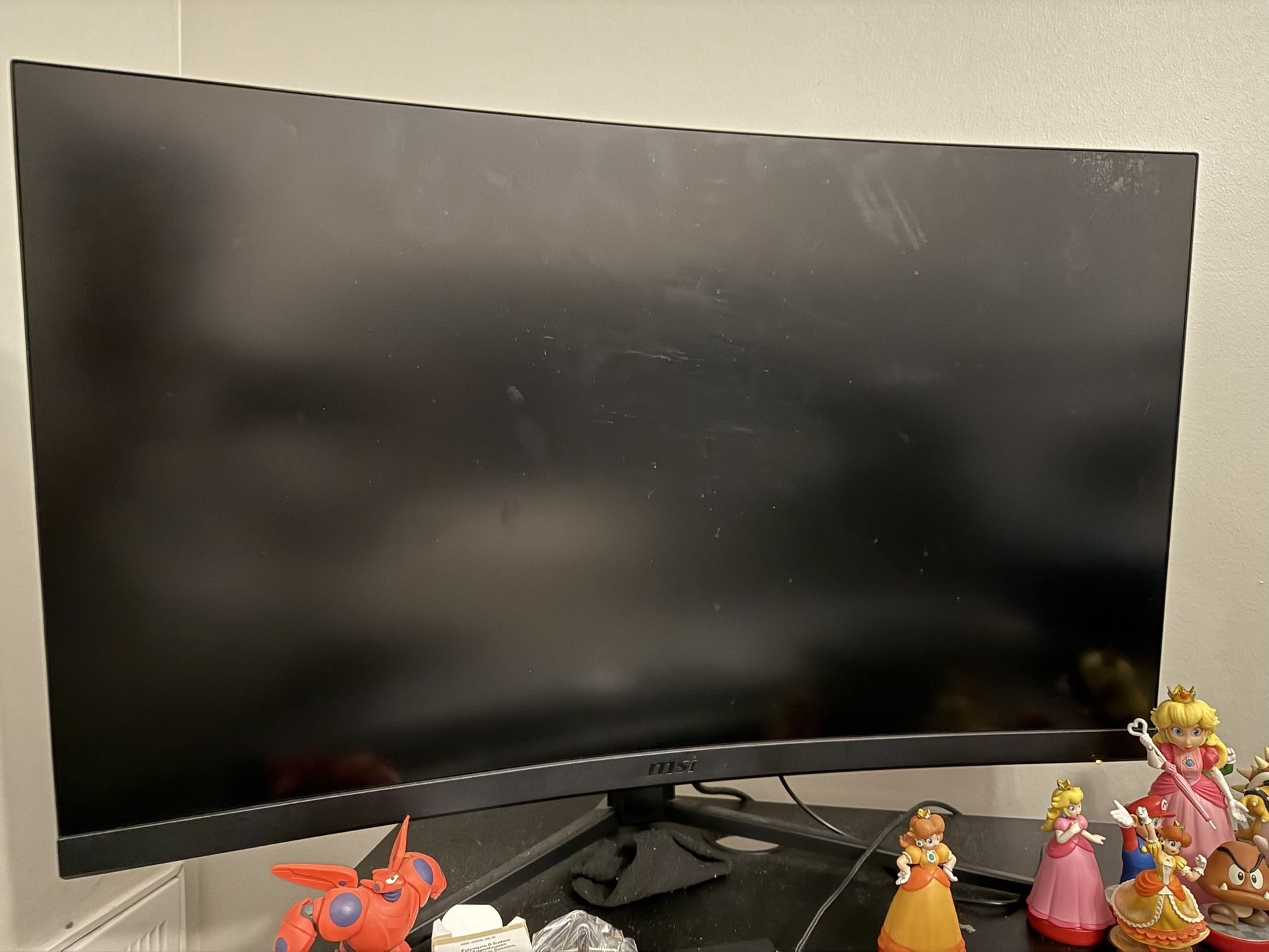 MSI 31.5" Curved Monitor KEYBOARD HYPERX, MIC HYPER X (DESCRIPTION DETAILS)