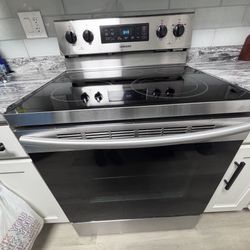 Samsung Electric Range – 5 Burners – Stainless Steel