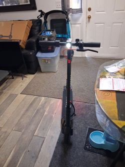 Electric scooter