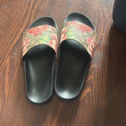 Women Gucci Slides