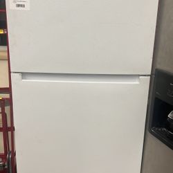 Vissani MDTF18WHR 18 cu. ft. Top Freezer Refrigerator DE