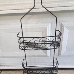 Hanging shower caddy