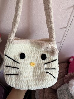 hello kitty crochet bag