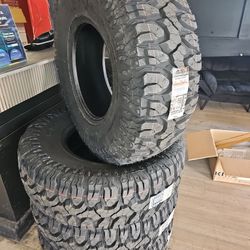 New Set Of Tires Milestar Mud Terrain 37 1250 17 Lt 