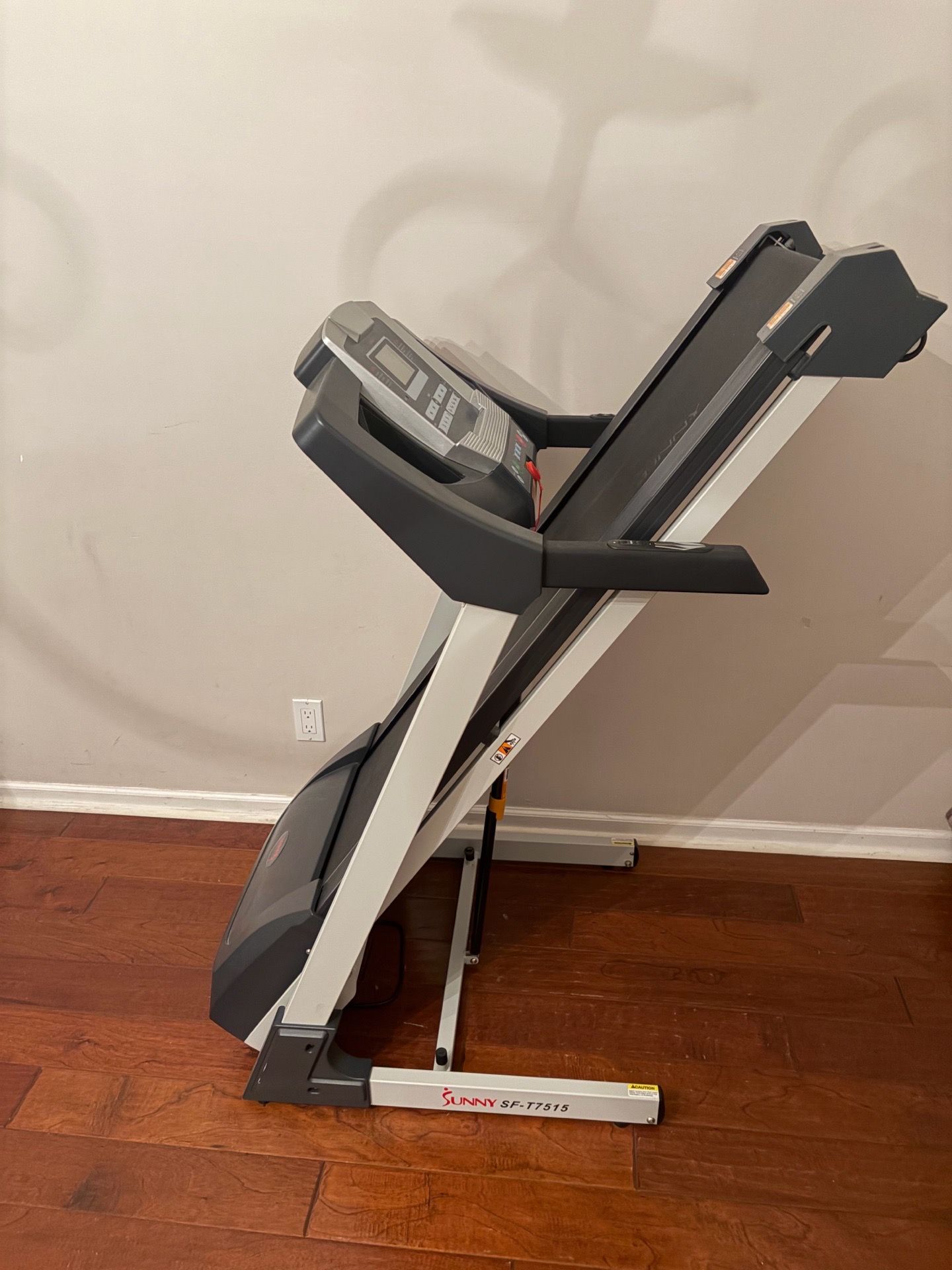 Sunny Treadmill