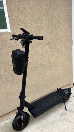 VMAX VX4 GT scooter