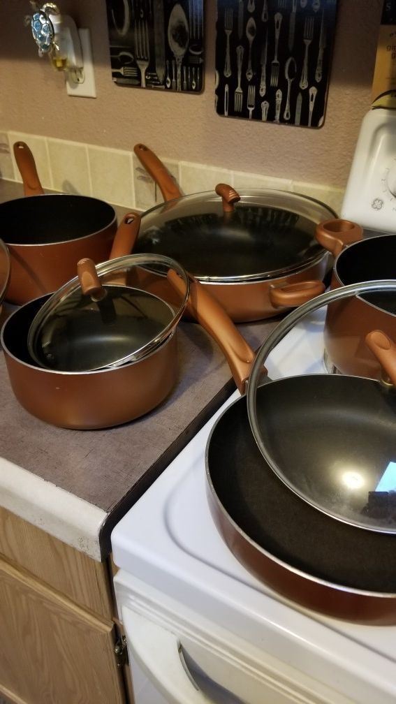 10 piece Copper-colored Nonstick Cookware Set