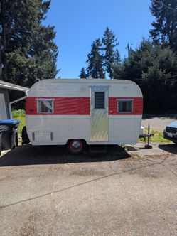 1964 Aloha Trailer 12ft