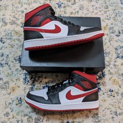 Air Jordan 1 Mid Gym Red Size 9 M