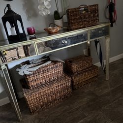 Gold/mirror Console Table 