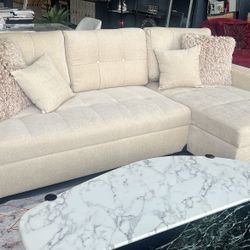 SLEEPER SECTIONAL LEFT OR RIGHT CHADE OPTION BEIGE 115x60