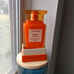 Tom Ford Cologne "Bitter Peach"