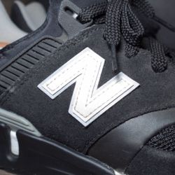 New Balance ENCAP Reveal Sneakers – Black/White – Men’s Running Shoes