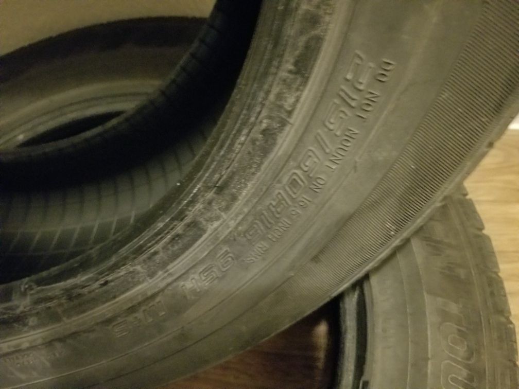 215 60 r16 tire 70% life
