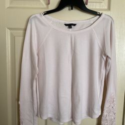 Women’s American Eagle Long Sleeve Top Size M $8