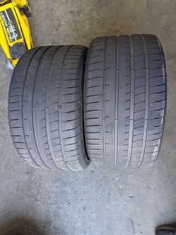 305/30ZR21 GOODYEAR EAGLE F1 PAIR OF TIRES