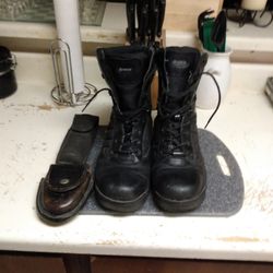 Security Boots  and Hand cuff Holder And Peeper Spray Holder