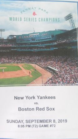 Sox vs Yankees 2 tickets sun 8pm first base line