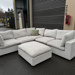 Sectional Couch 