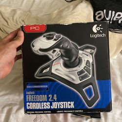 Cordless Flight Stick Logitech Freedom 2.4