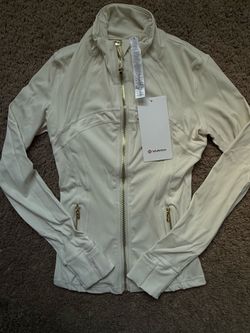 Women’s lululemon