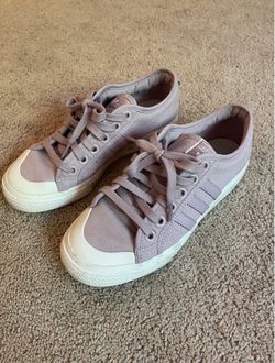 Adidas Canvas Low-Top Sneakers, Size 7, Fits as an 8