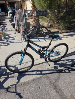26 Inch Mountain Bicycle