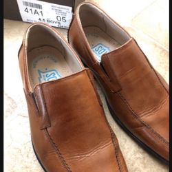 Boys Dress Shoes Size 4.5