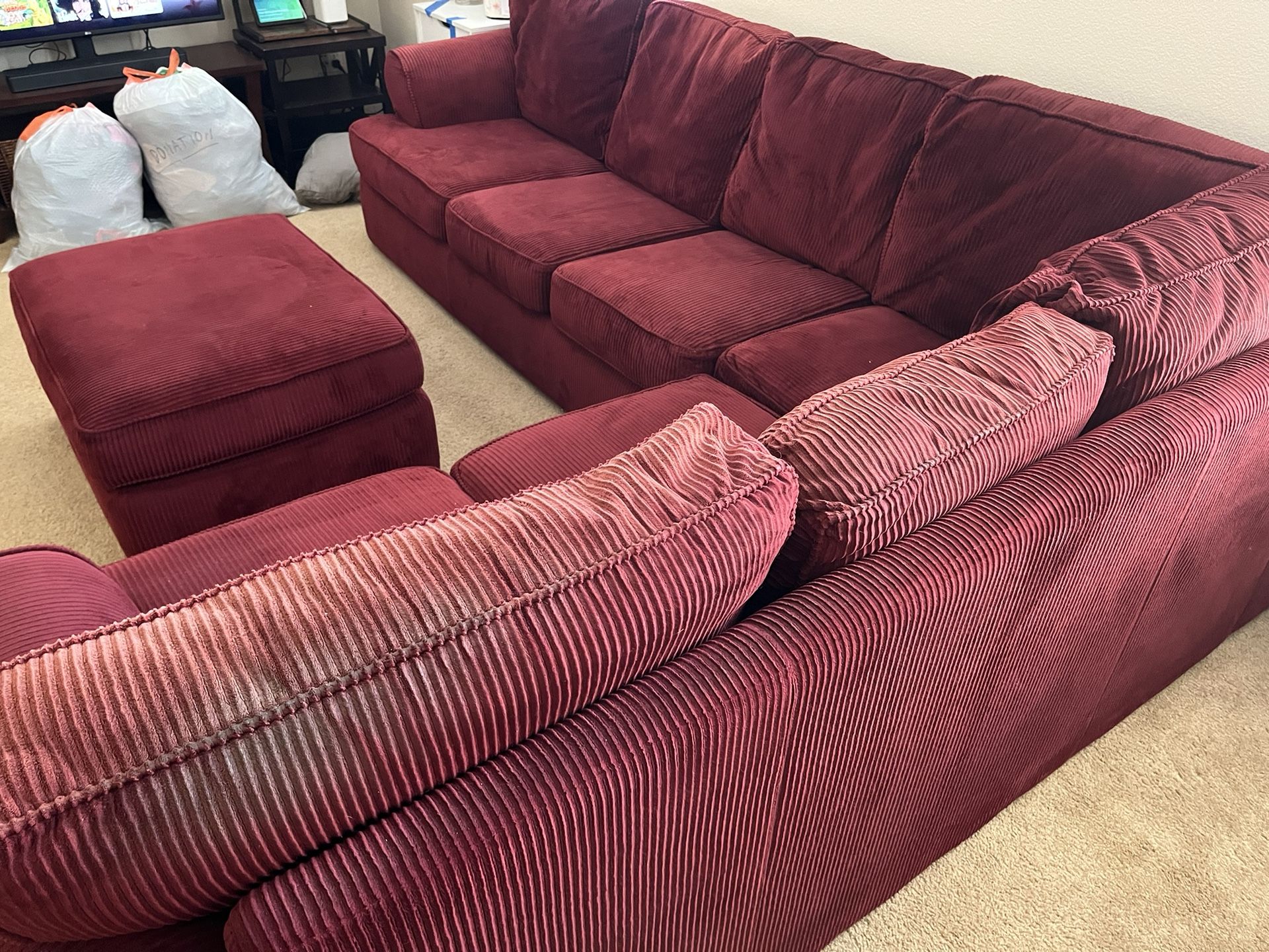 Sectional Couch W/ Ottoman for Sale in Tracy, CA OfferUp