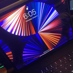  2021 12.9in IPad Pro 1TB