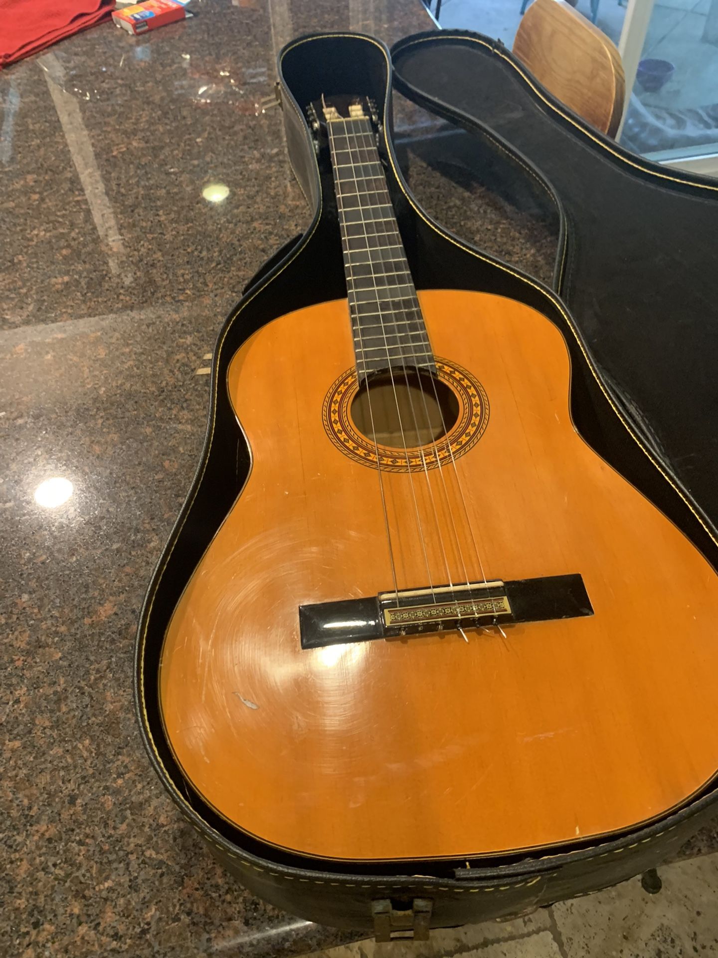 Vintage Enrique Tapiocas Classic Guitar With Case