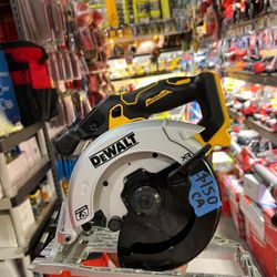 DEWALT 20V CORDLESS CIRCULAR 6-1/2" In. SAW XR BRUSHLESS $149