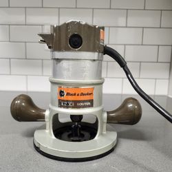 Black and Decker 7625 Router